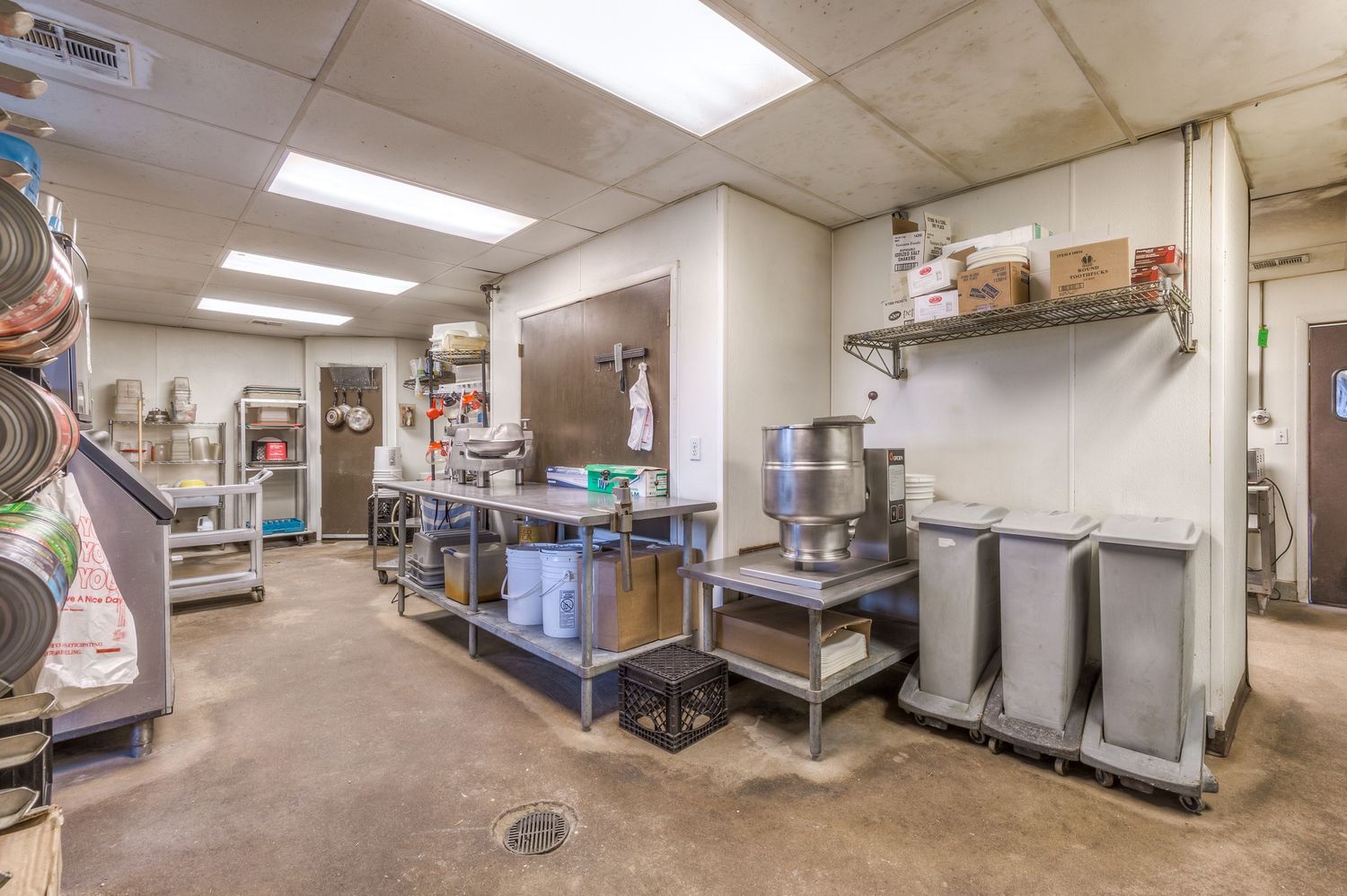Runts BBQ: 1105 W Cherokee St, Wagoner, OK 74467
